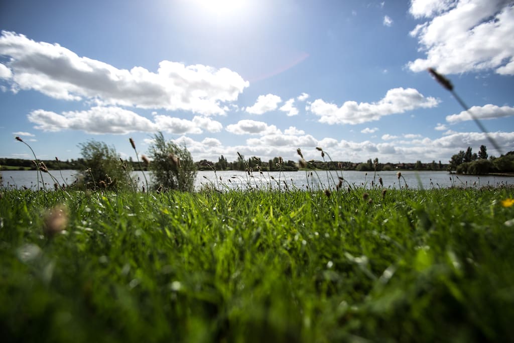 Furzton lake 5 minutes walk