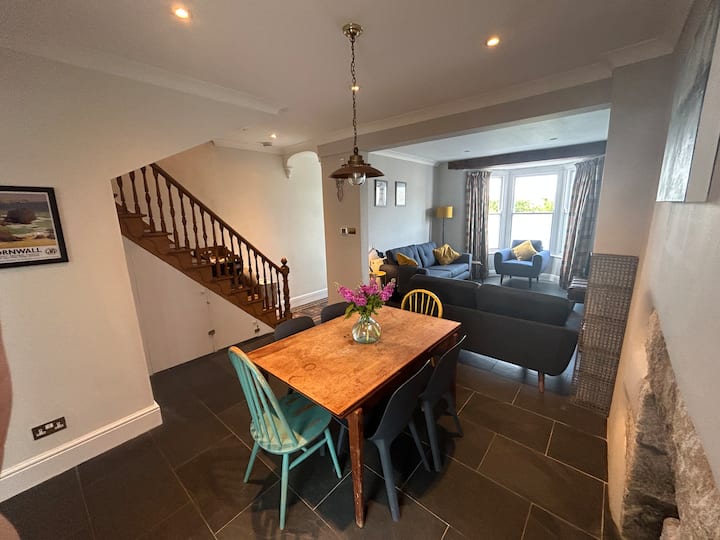 Stylish period house Houses for Rent in Porthleven, England, United