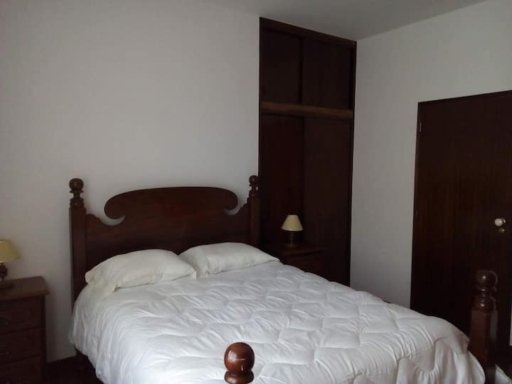 Casa dos Cabeços - Двокреветна соба со поглед кон градина 