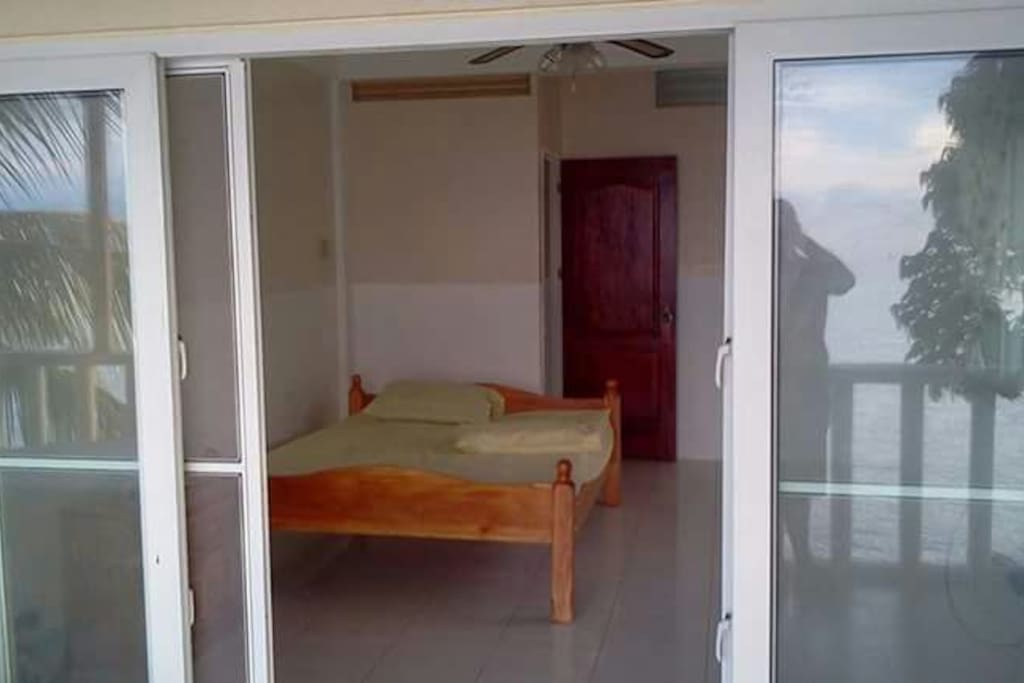 Room2