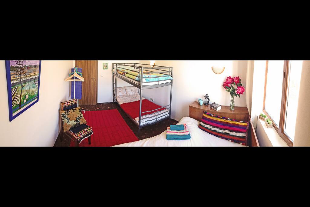 Bedroom. 1x double bed. 2x single beds (bunk beds)