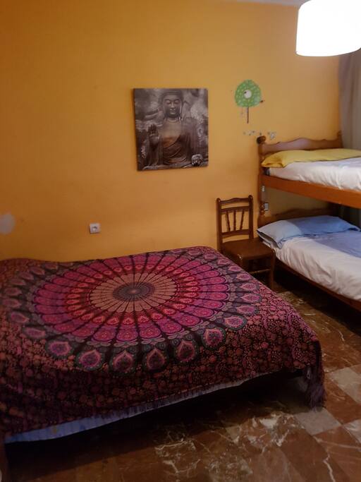 Hab. Cama matrimonial mas litera / Max. 4 personas. / Wi Fi