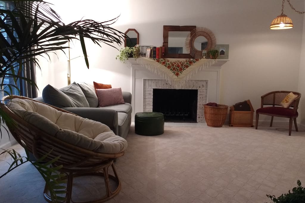Family room with sleeper sofa & working fireplace