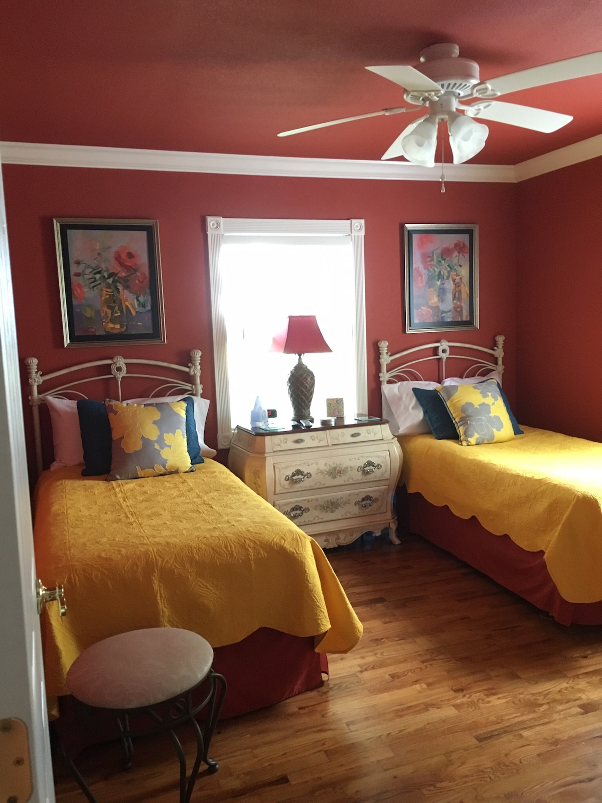 เตียงคู่ 2 หลัง 