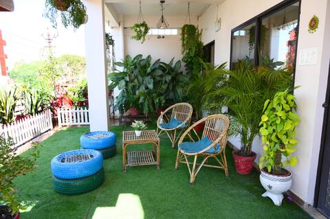 Manju Dwivedi 2 Bhk Homestay near Aiims Bhopal