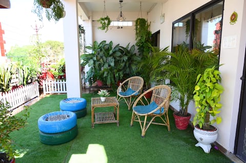 Manju Dwivedi 2 Bhk Homestay near Aiims Bhopal