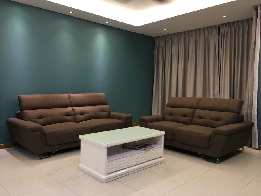Cozy Living room for Family and Friends