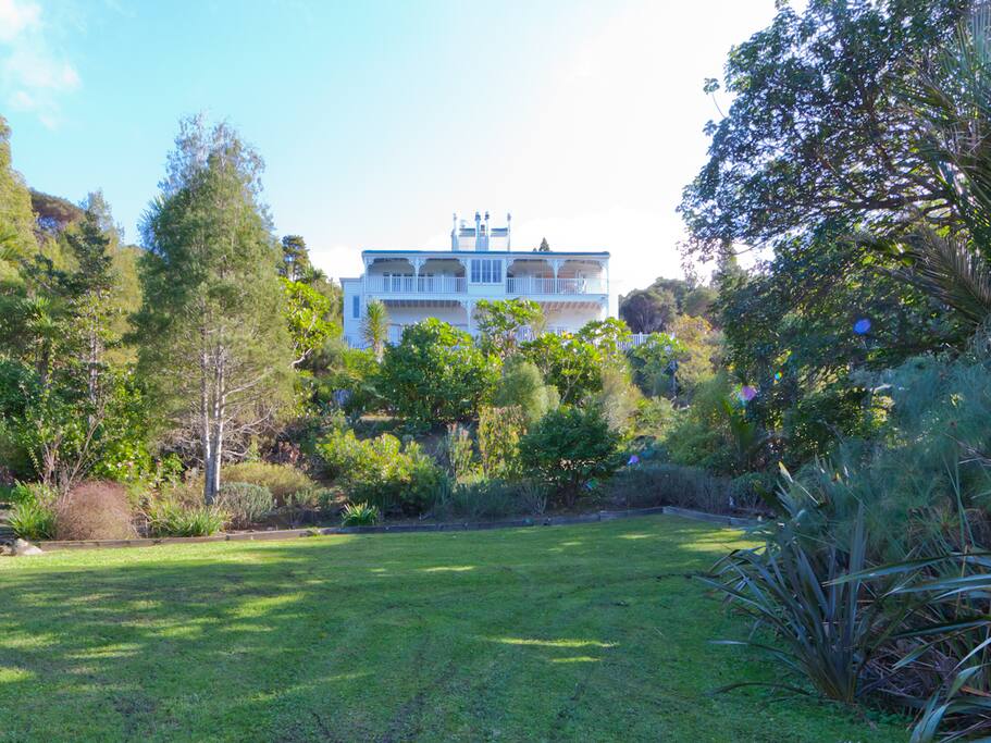 Karaka House