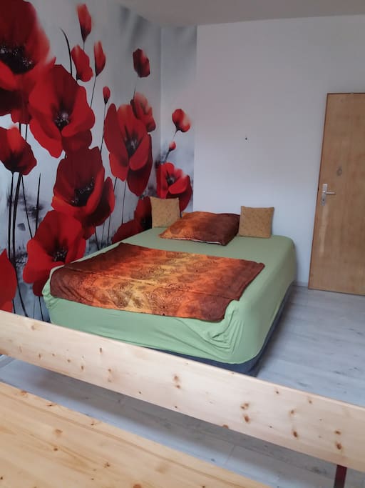 Airbed with flowerwallpaper