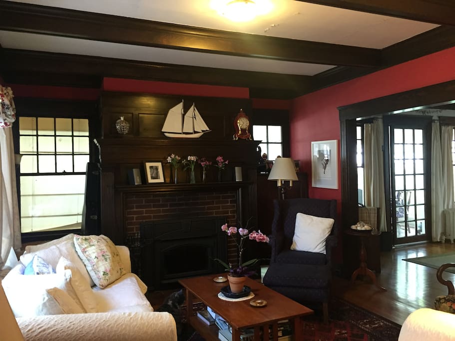 Living room with working fireplace