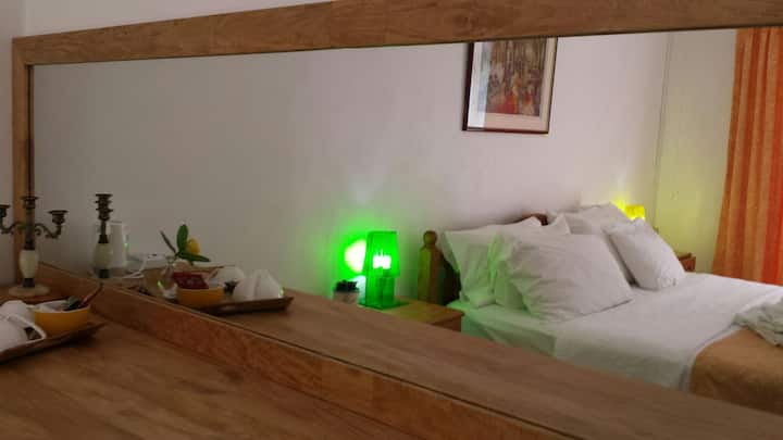 סוויטת אלדברה בקומת הקרקע 