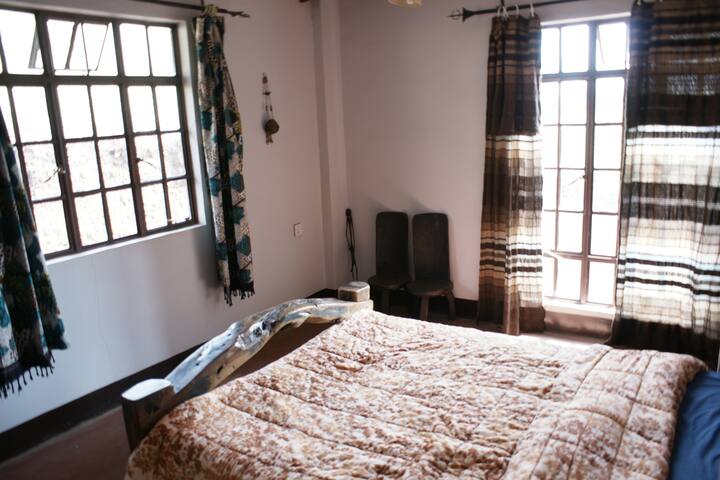 Rasta Hill Home - Guestroom #2
