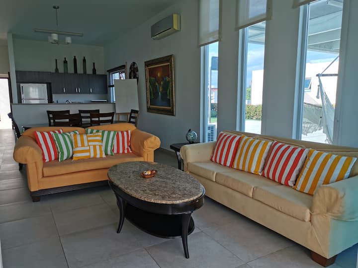 Private House | Beach | Quiet Stays | Wi-fi | A/c - Playa Blanca, Panamá