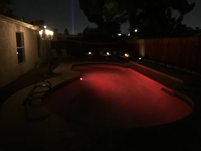 5-7m STRIP,Airport& Allegiant, Monthly discount gallery image 5