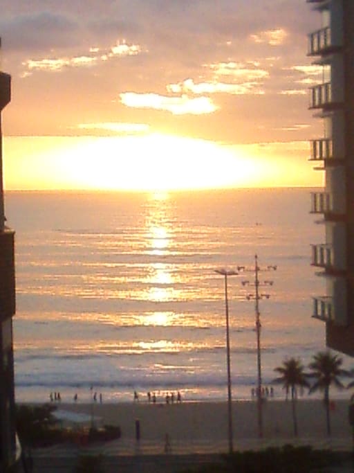 Nascer do sol, visto da varanda