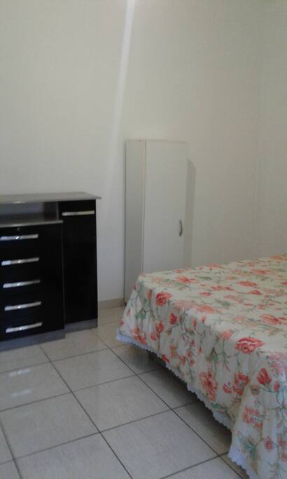 Quarto cama casal