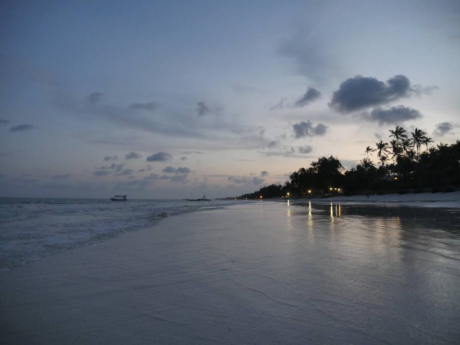 The Indian Ocean - 800m from us