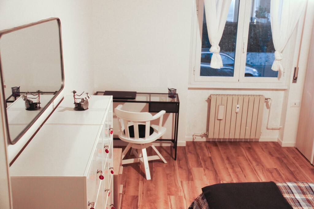 Guest room