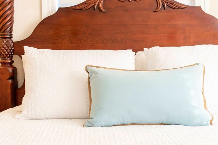 Bračni krevet (širine 150-179 cm