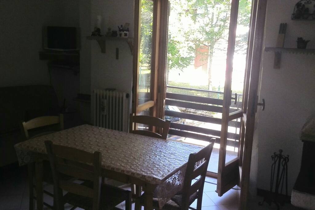 soggiorno con balconcino