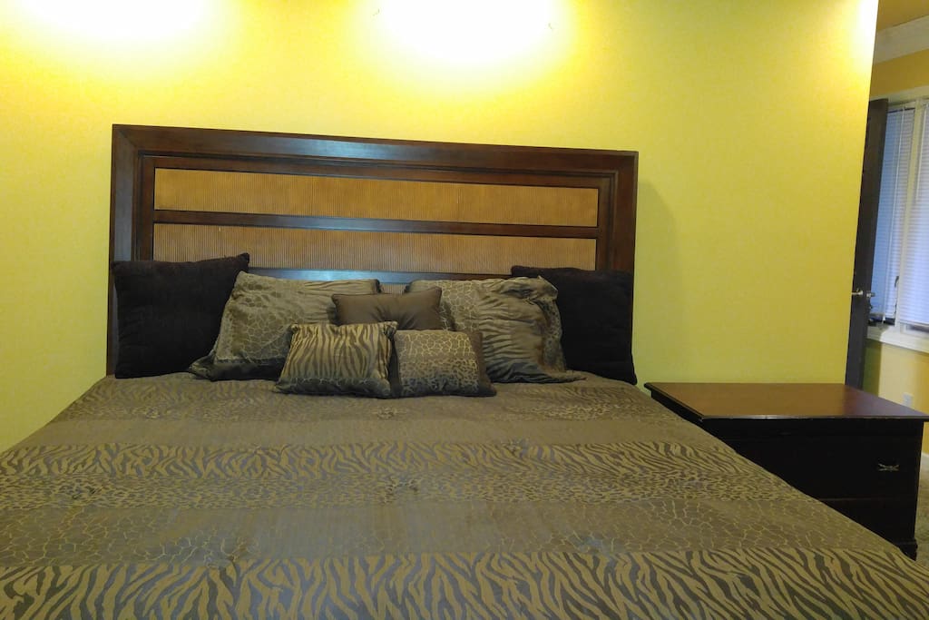 Master King Bedroom
