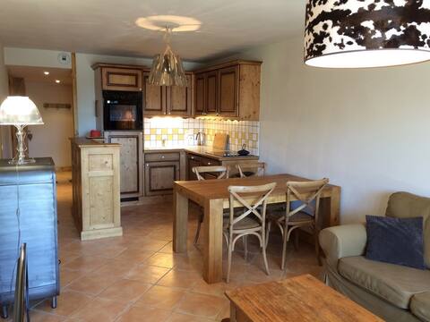 Spacious appartment with 3 bedrooms and terrace