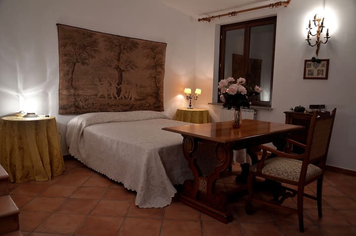 Suite con baño adjunto.