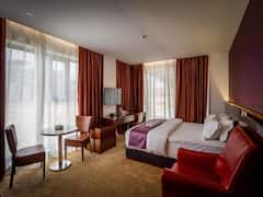 WIWO+HOTEL+Premier+King+Room+with+free+breakfast