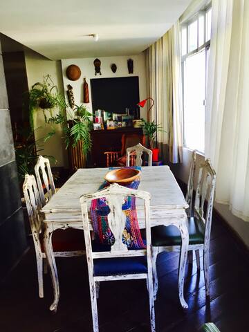 200M² EM COPACABANA A 40 M DA PRAIA gallery image 5