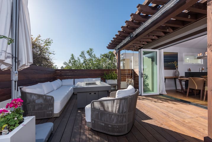 Luxury Beach Home Windansea