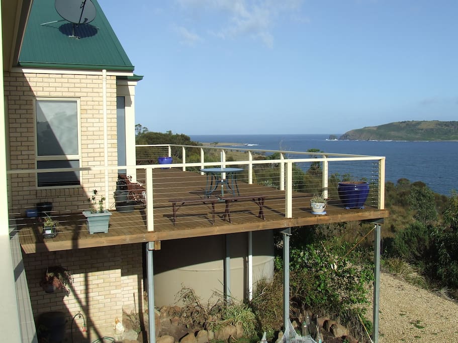 large sundeck great view