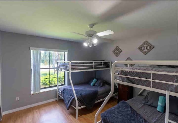 غرفة النوم 2