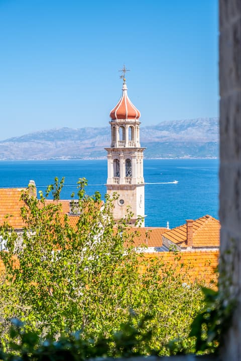 Successful Airbnb property: Apartment Luka -Sutivan in Mirca