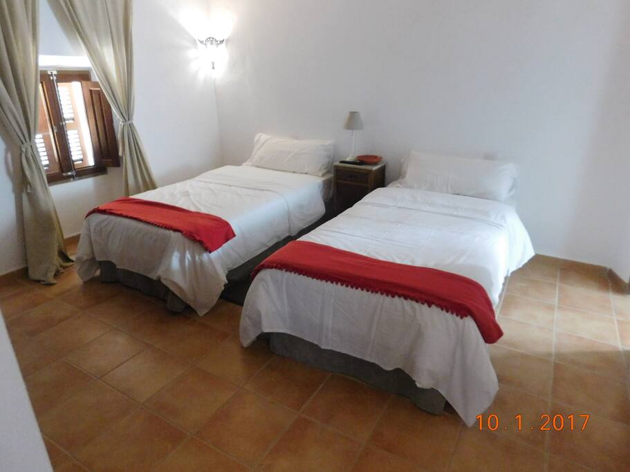 Zweibettzimmer