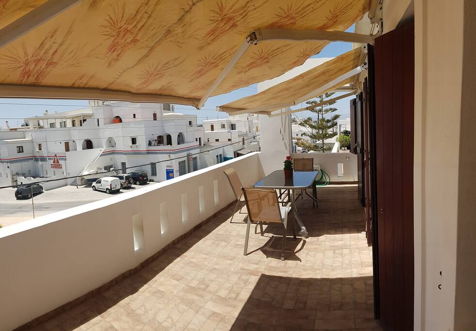 Balcony with street view