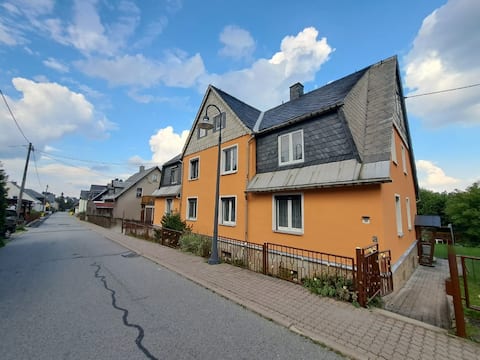 Leistungsstarkes Airbnb: Vacation home Böhmischerblick in Erzgebirgskreis