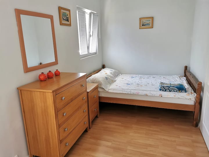Schlafzimmer 3