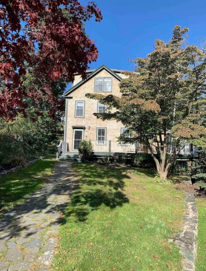 Top 11 Airbnb Vacation Rentals In Cohasset, Massachusetts Updated
