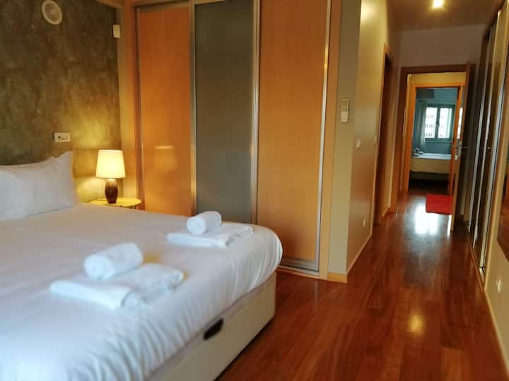 ห้อง 1 (ห้องน้ำในตัว) - ชั้นล่าง