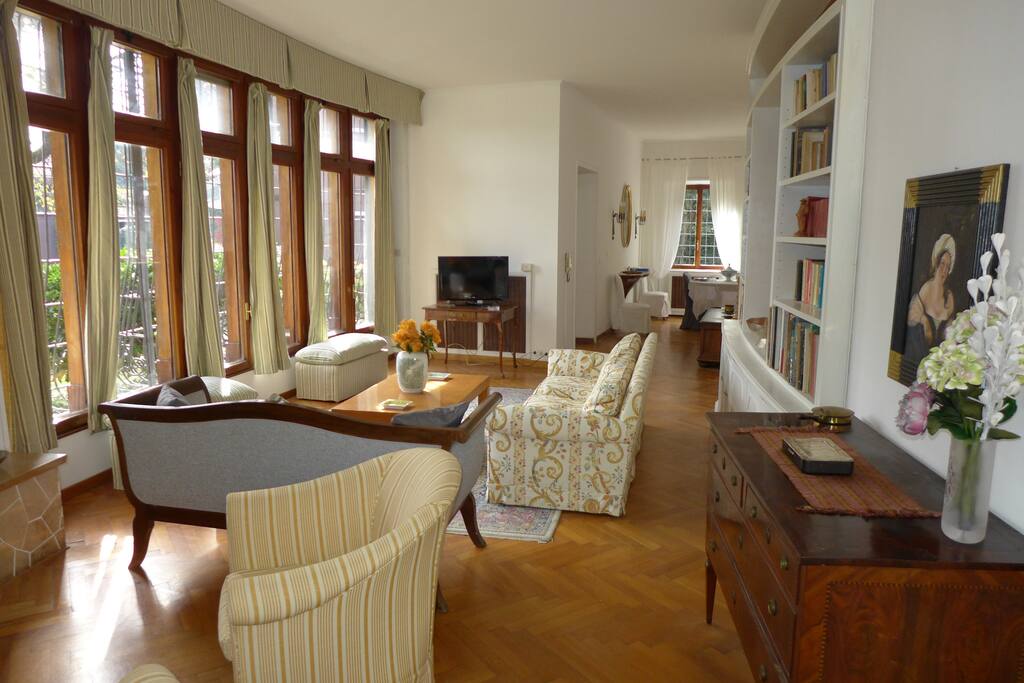 Salone