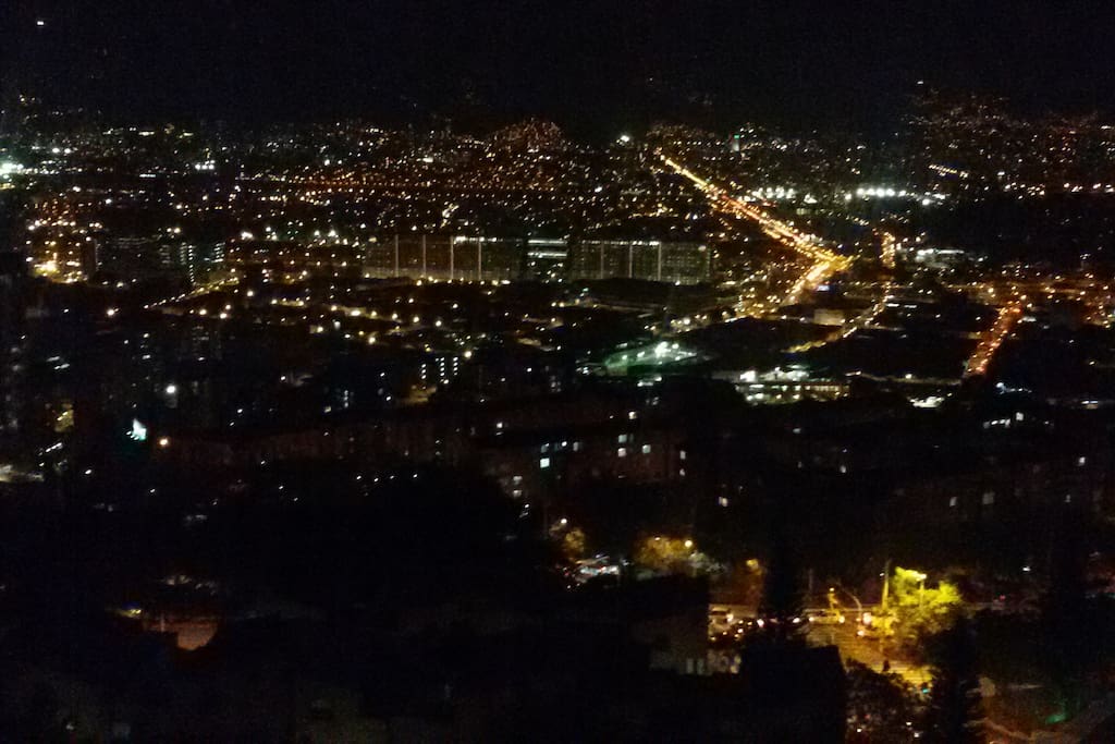 Amazing Day/Night views from Apt.