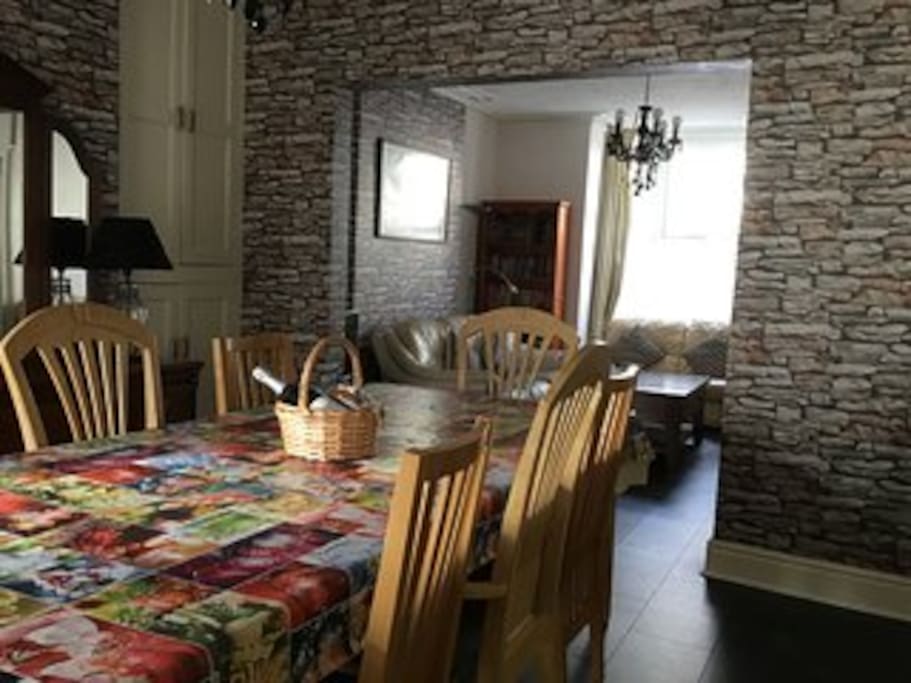 Dining/Living room