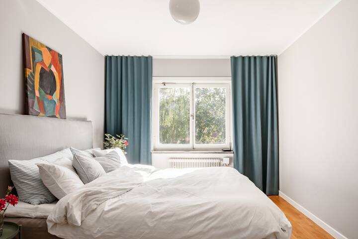 غرفة النوم الرئيسية