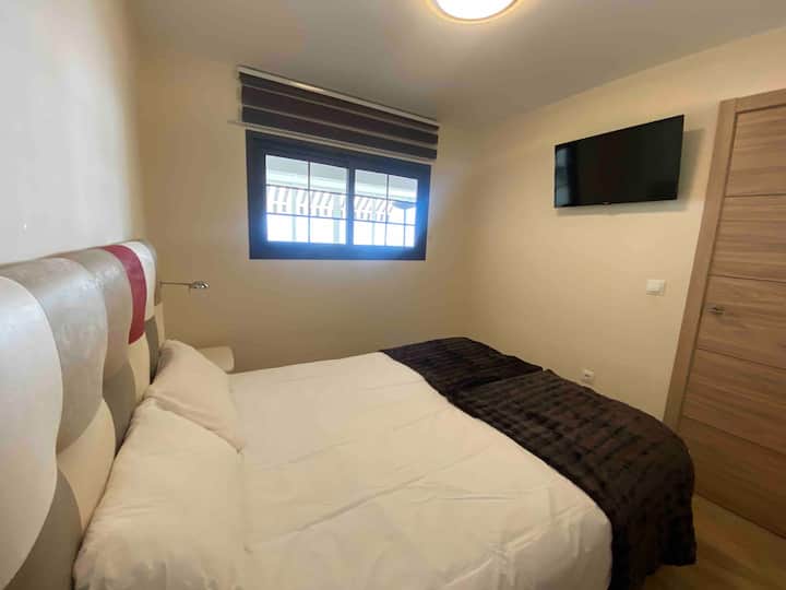 Bedroom 1 with 1.50 double bed