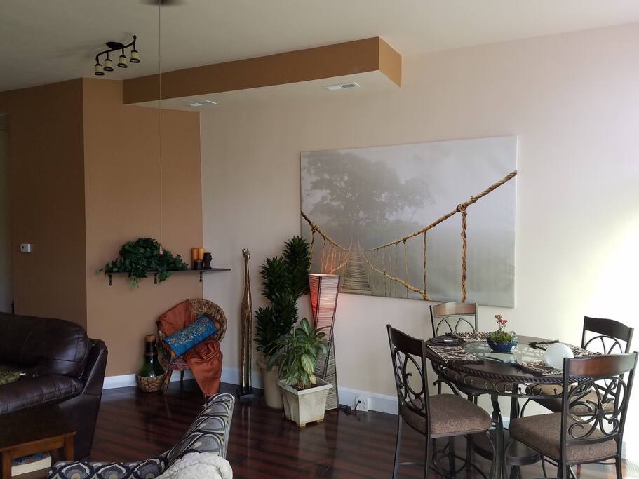 Spacious high ceilings.