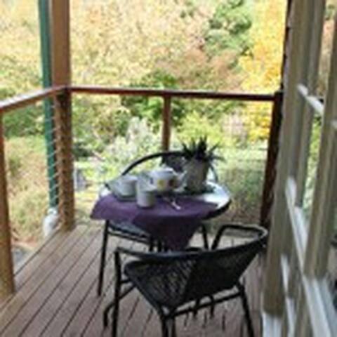 Wattletree Cottage gallery image 4