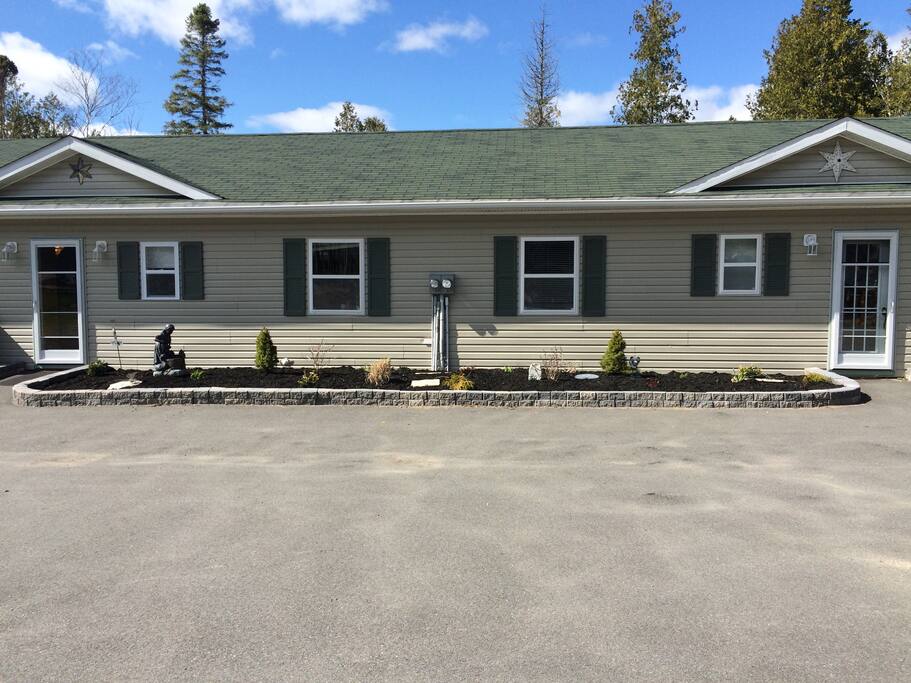 Right side 2 bedroom house
