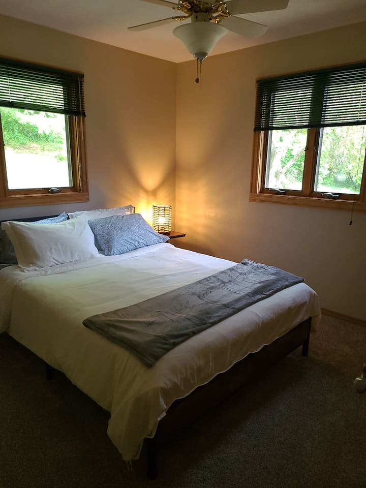 საძინებელი 3