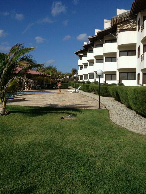 Os lindos apartamentos e agrama verdinha