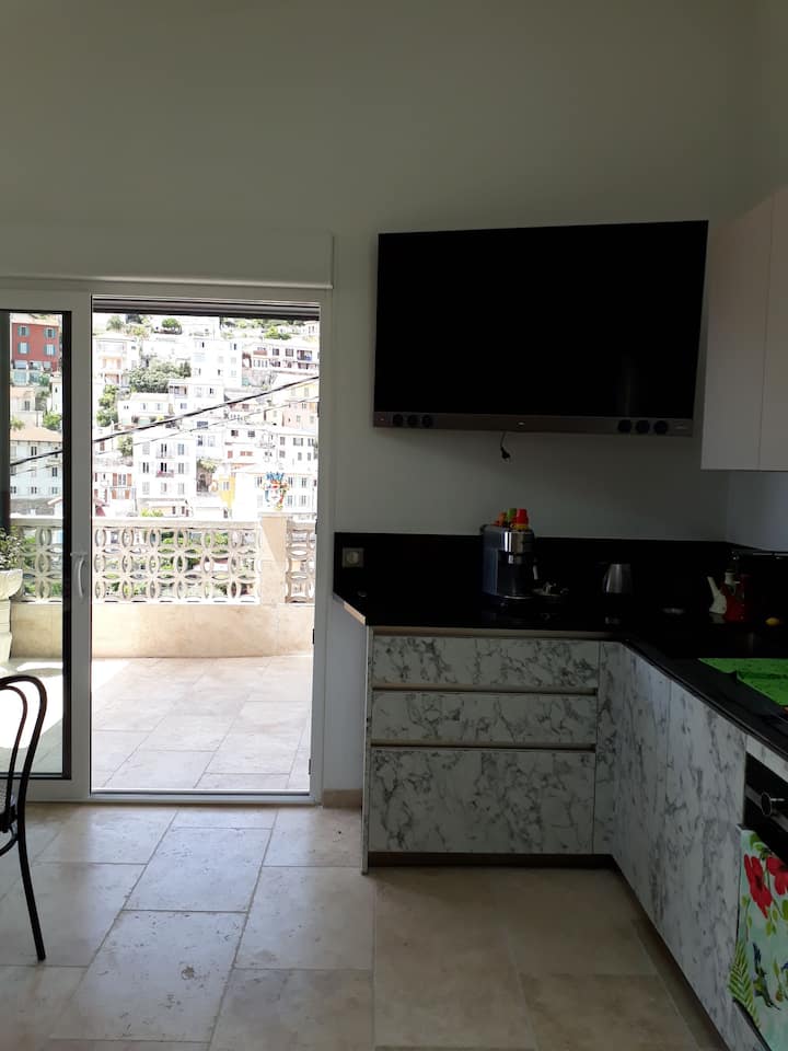 Villa Avec Mezzanine Vue Mer Et Piscine Privée. - Nizza